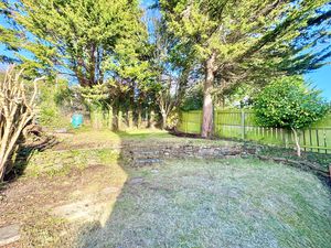 Photo 28- click for photo gallery